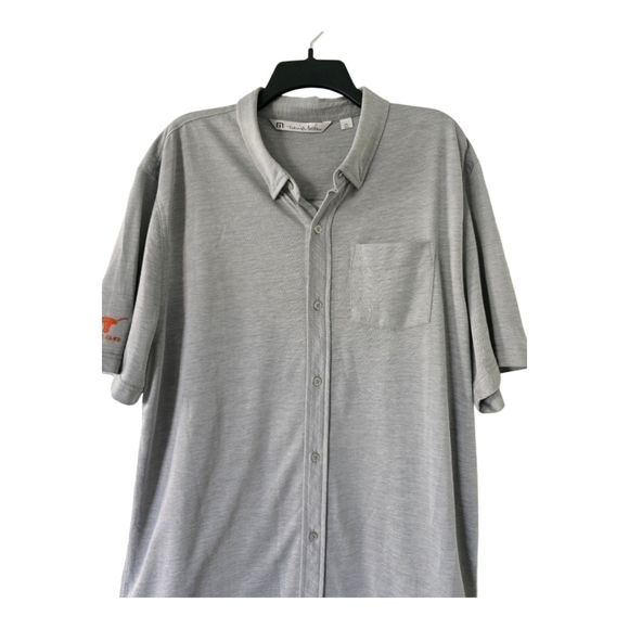 Travis Mathew Shirt Men's XL Button Up Gray Short Sleeve Cotton Pockets … - Picture 1 of 9